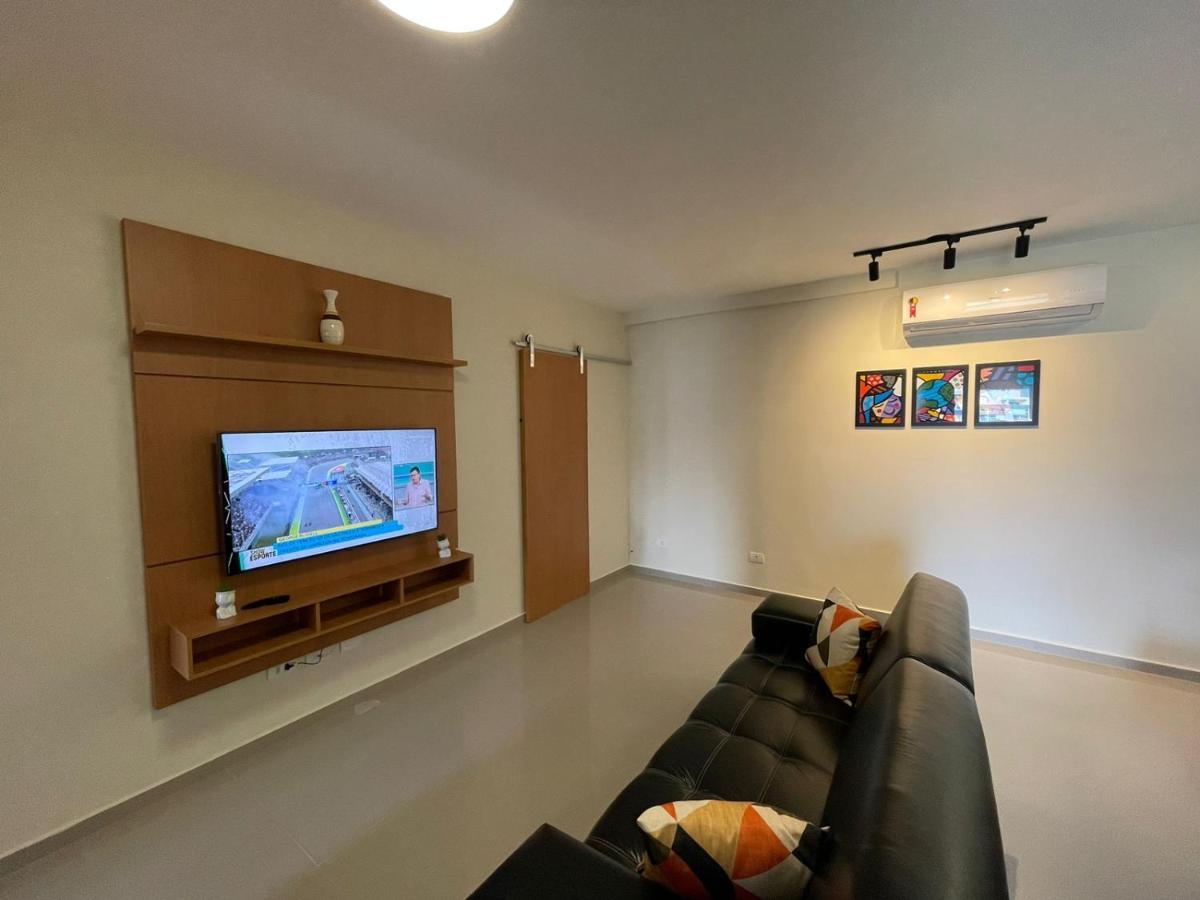 Apartamento Com Piscina No Centro Ubatuba Exterior foto