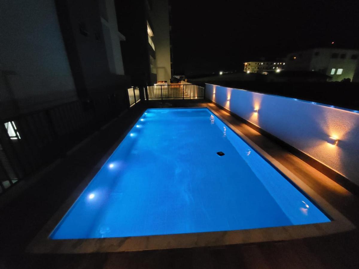 Apartamento Com Piscina No Centro Ubatuba Exterior foto